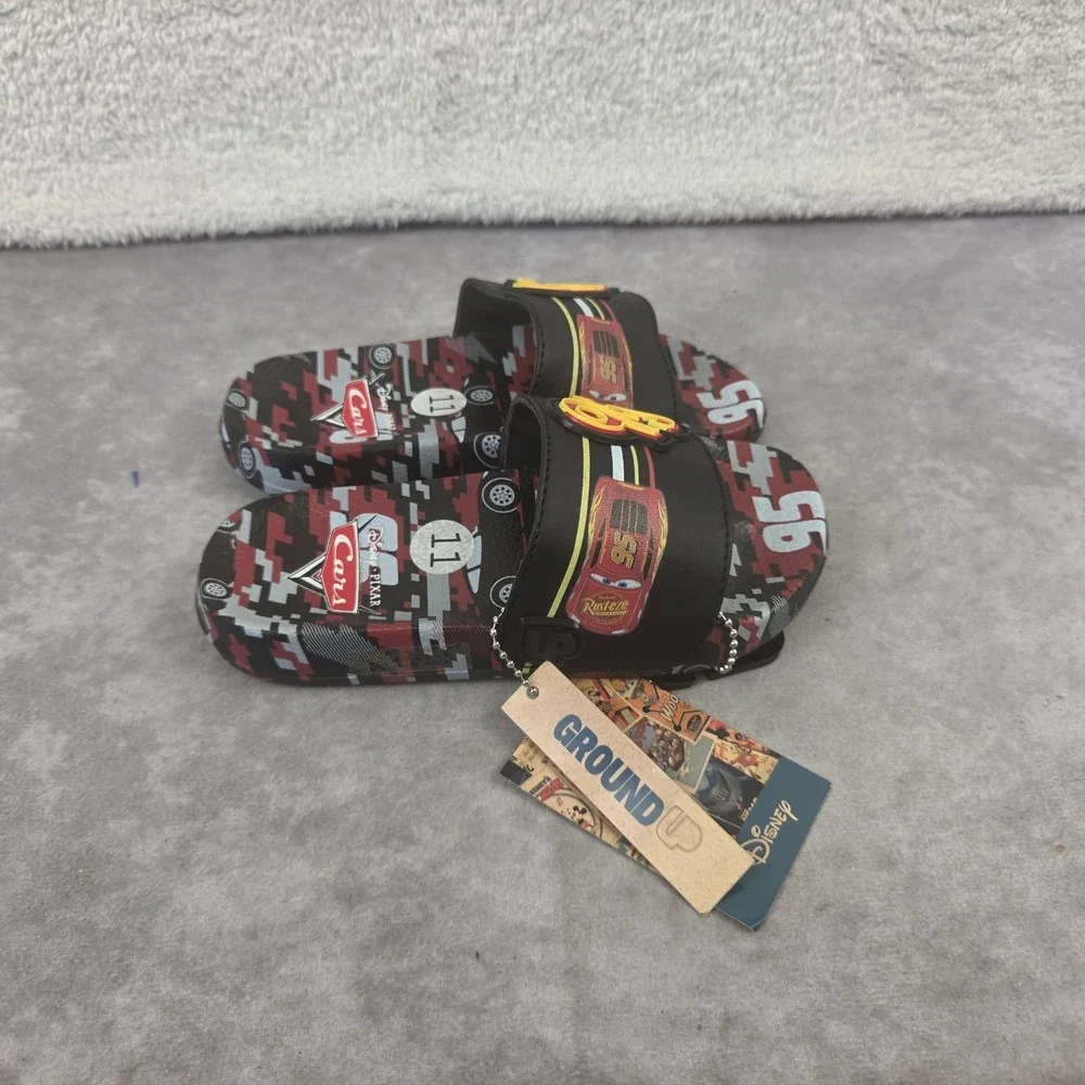 Ground Up Disney Pixar Cars Lightning McQueen Boys Slides Red Black Camo Size 11